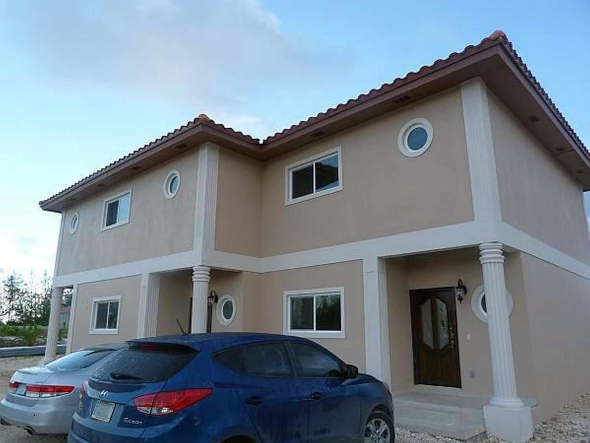 Taste Of Paradise Coral Harbour Exterior photo